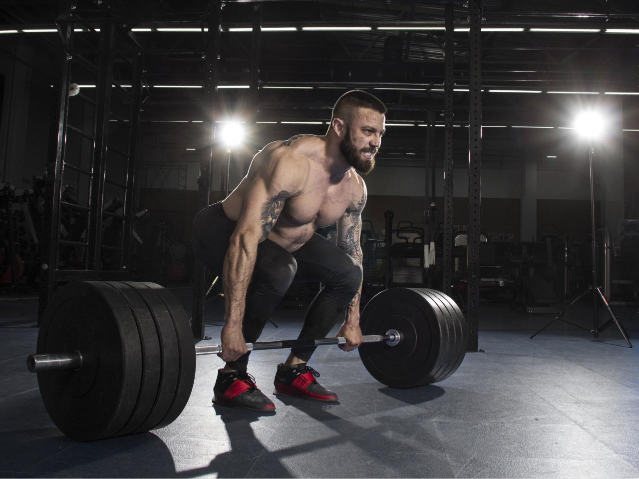 4 weightlifting techniques to master